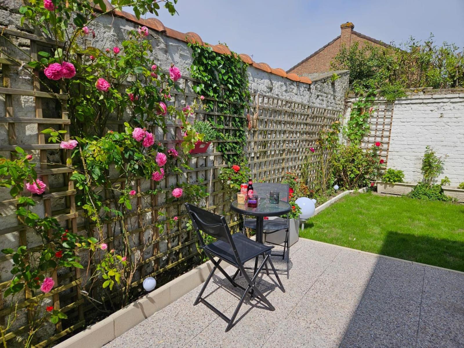 Studio Avec Jardin Rosendael Proche Plage 敦刻尔克 外观 照片